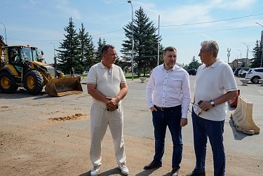 В Бузулуке обновляют важные соцобъекты